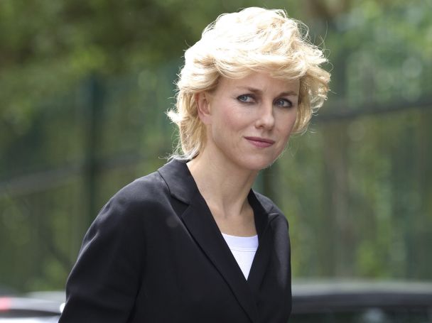 43-��������� ������� ����� ���� ����� ������ �� ��������� �������� ����� � ������� "Caught in Flight".